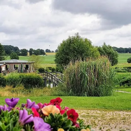 Appartement Peenehof Koeppen - & Schlaffaesser