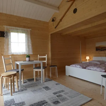 Lejlighed Peenehof Koeppen - & Schlaffaesser Jordenstorf