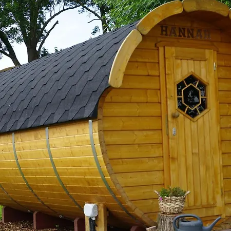 Peenehof Koeppen - & Schlaffaesser