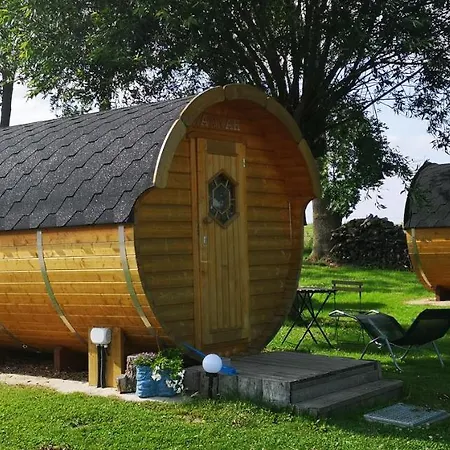 Appartement Peenehof Koeppen - & Schlaffaesser *