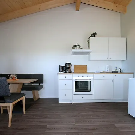 Appartement Peenehof Koeppen - & Schlaffaesser