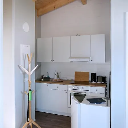 Peenehof Köppen - Ferienwohnungen&schlaffässer Jordenstorf