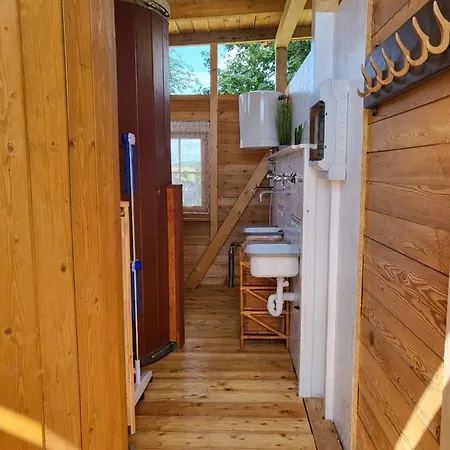 Appartement Peenehof Koeppen - & Schlaffaesser *