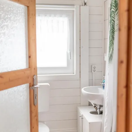 Peenehof Koeppen - & Schlaffaesser