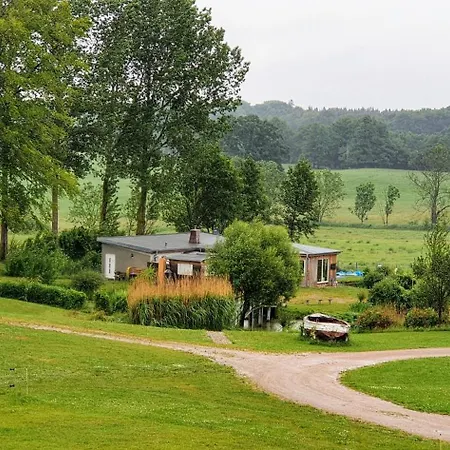 Peenehof Koeppen - & Schlaffaesser Apartamento
