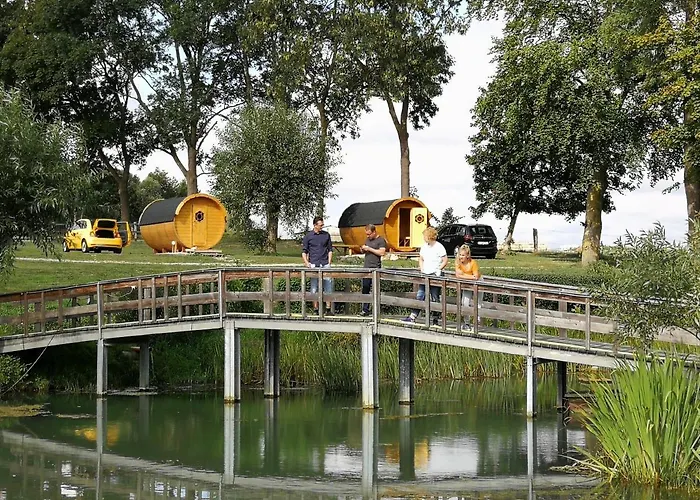 Peenehof Koeppen - & Schlaffaesser Lägenhet