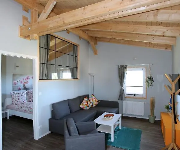 公寓 Peenehof Koeppen - & Schlaffaesser *