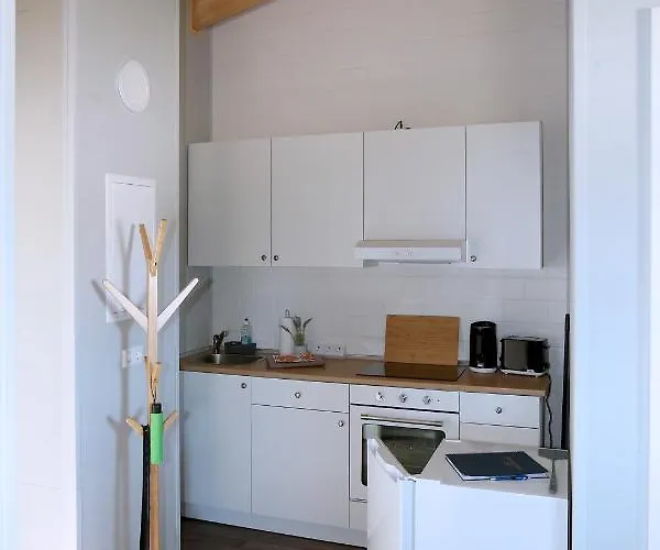 Peenehof Koeppen - & Schlaffaesser Jordenstorf