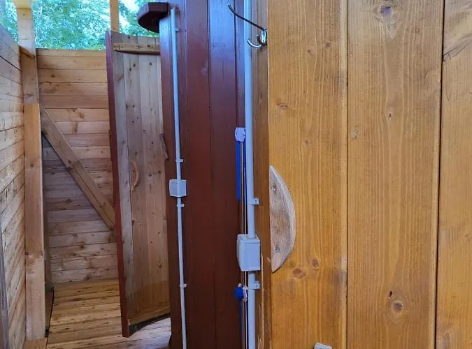 Peenehof Koeppen - & Schlaffaesser * Jordenstorf