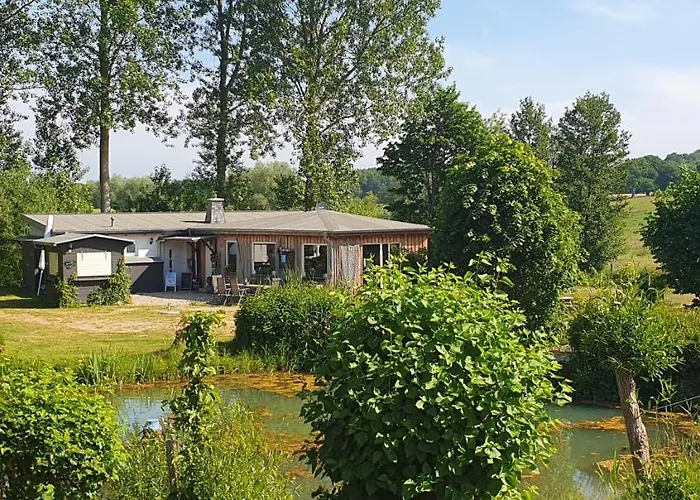 Peenehof Koeppen - & Schlaffaesser Lägenhet *