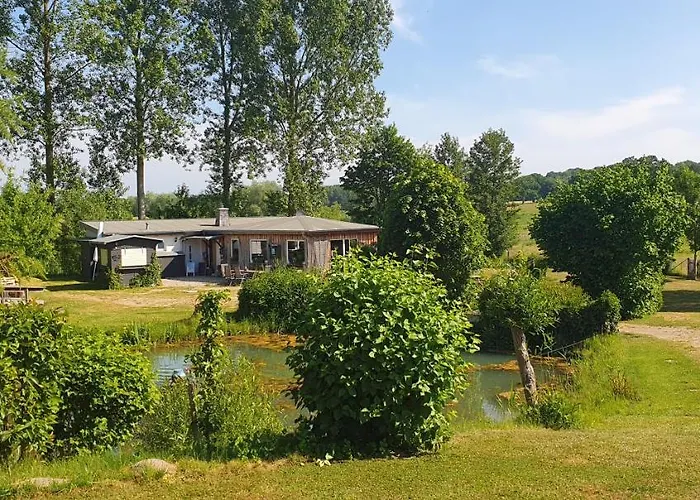 Peenehof Koeppen - & Schlaffaesser Lägenhet Jordenstorf