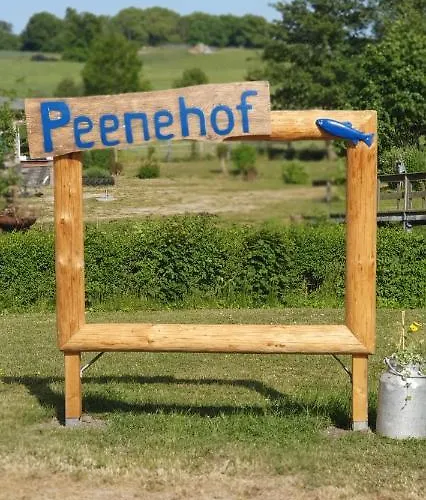 Peenehof Koeppen - & Schlaffaesser 公寓 *